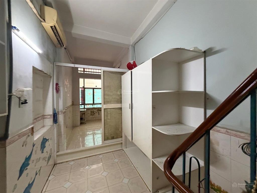 Mặt tiền kinh doanh lý nam đế  quận 11  dtsd 108 m2  4 tầng chắc chắn  nhỉnh 6 tỷ