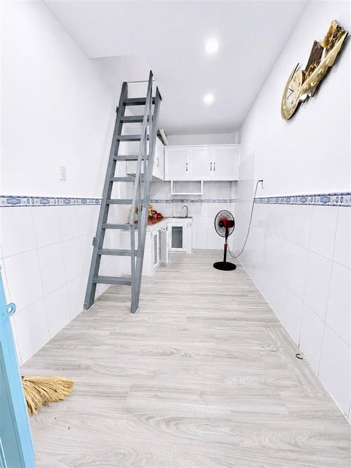 Bán nhà 4 tầng  hậu giang  quận 6  đầy đủ nội thất  chỉ có 1,x t.ỷ