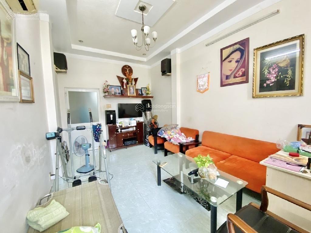 Bán nhà ông ích khiêm  quận 11  70 m2  hẻm xe hơi  nhỉnh 7 tỷ