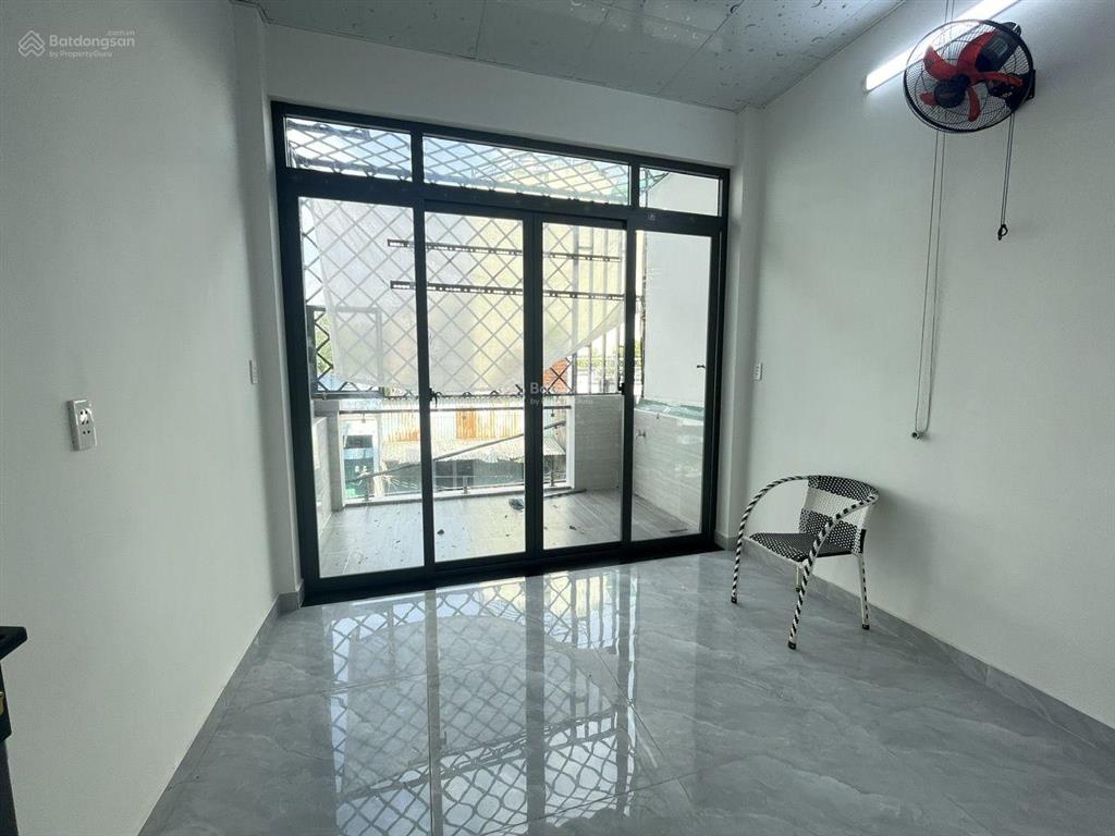 Nhà mới 3 tầng  hẻm xe hơi  lạc long quân  quận 11  44m2  chỉ 8,x tỷ