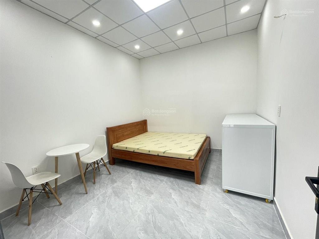 Nhà mới 3 tầng  hẻm xe hơi  lạc long quân  quận 11  44m2  chỉ 8,x tỷ