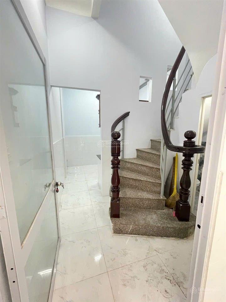 Bán nhà 3 tầng  hẻm xe tải  lạc long quân  quận 11  7,** tỷ