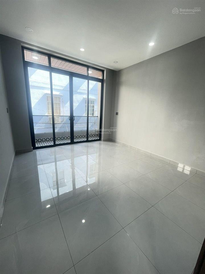 Bán nhà mới xây  ông ích khiêm  quận 11  diện tích (3,8 14)m2  6,x tỷ