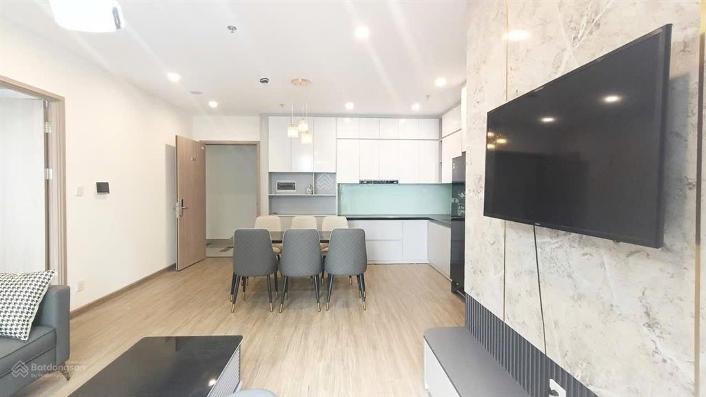 3 phòng ngủ đông nam khu pavilion nội thất mới, tầng trung đẹp, sổ đỏ sở hữu lâu dài