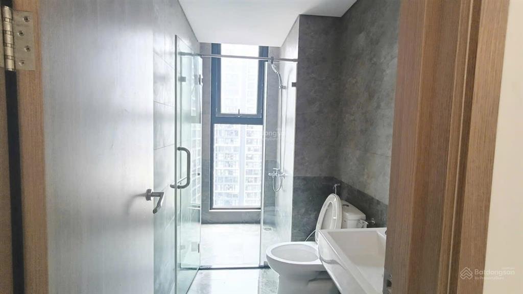 3 phòng ngủ đông nam khu pavilion nội thất mới, tầng trung đẹp, sổ đỏ sở hữu lâu dài