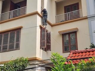 Bán liền kề 5 tầng momota 151a nguyễn đức cảnh