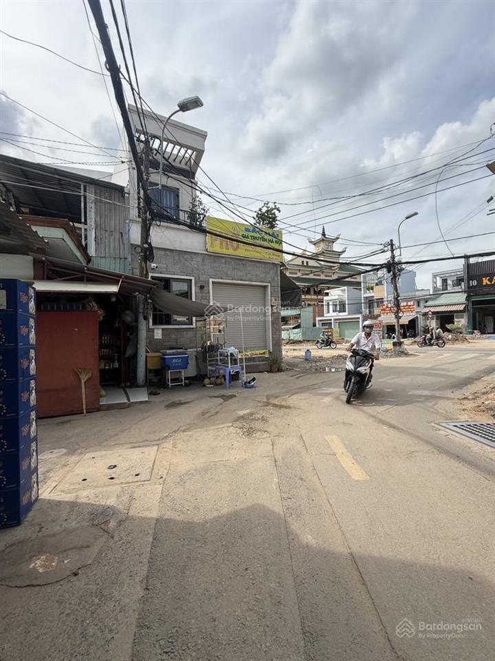 Nhà 3 tầng quận 2 cách nguyễn duy trinh chỉ 70m giá 8,2 tỷ