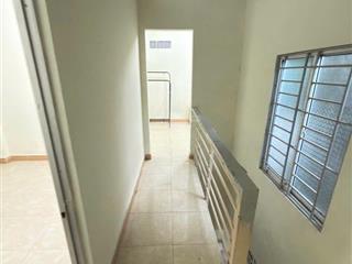 Bán nhà 2 tầng 3 phòng ngủ gần chợ phương sài, nha trang