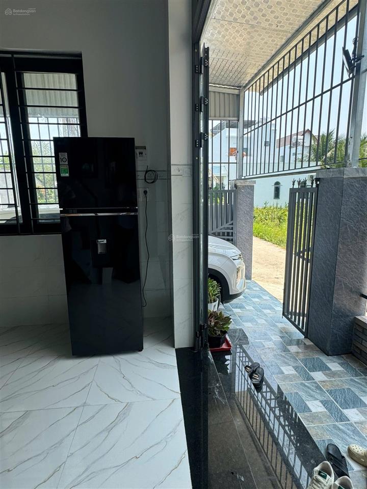Nhà đẹp mới xây trong khu dân cư ngay trung tâm diên điền, giá tốt đầu tư chỉ 1 tỷ 480