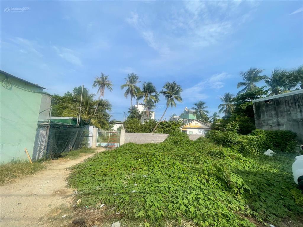 Lô đất siêu đẹp gần ngay tái định cư ngọc hiệp chỉ 200m, giá rẻ đầu tư chỉ hơn 5 triệu /m2