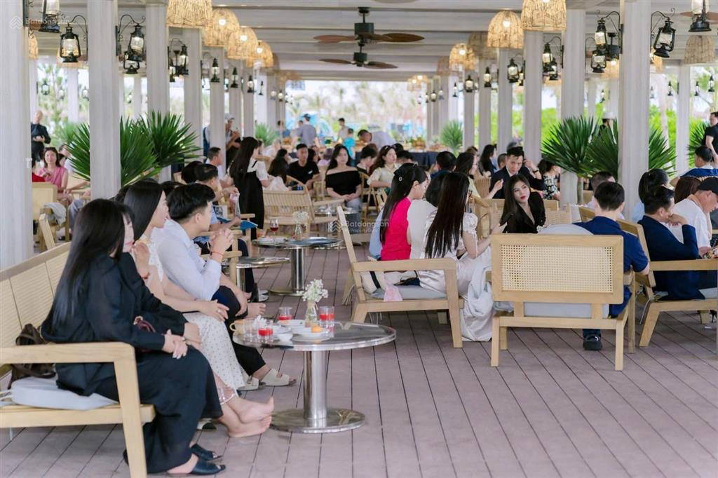 Vào tiền 450tr sở hữu căn studio full đồ view trọn vịnh cam ranh