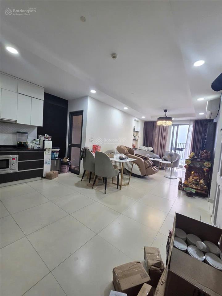 View triệu đô quận 1  căn góc 90m full nội thất chỉ 5,3 tỷ tại the pegasuite 1