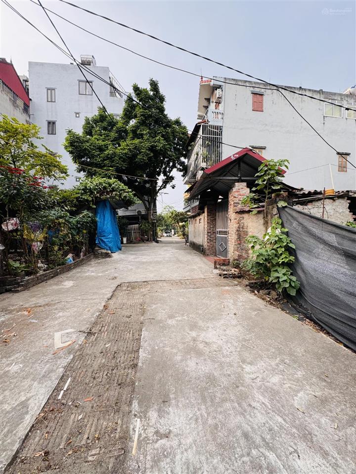 Sát vách vin  50m dương xá chỉ 3,7 tỷ 0964 793 ***