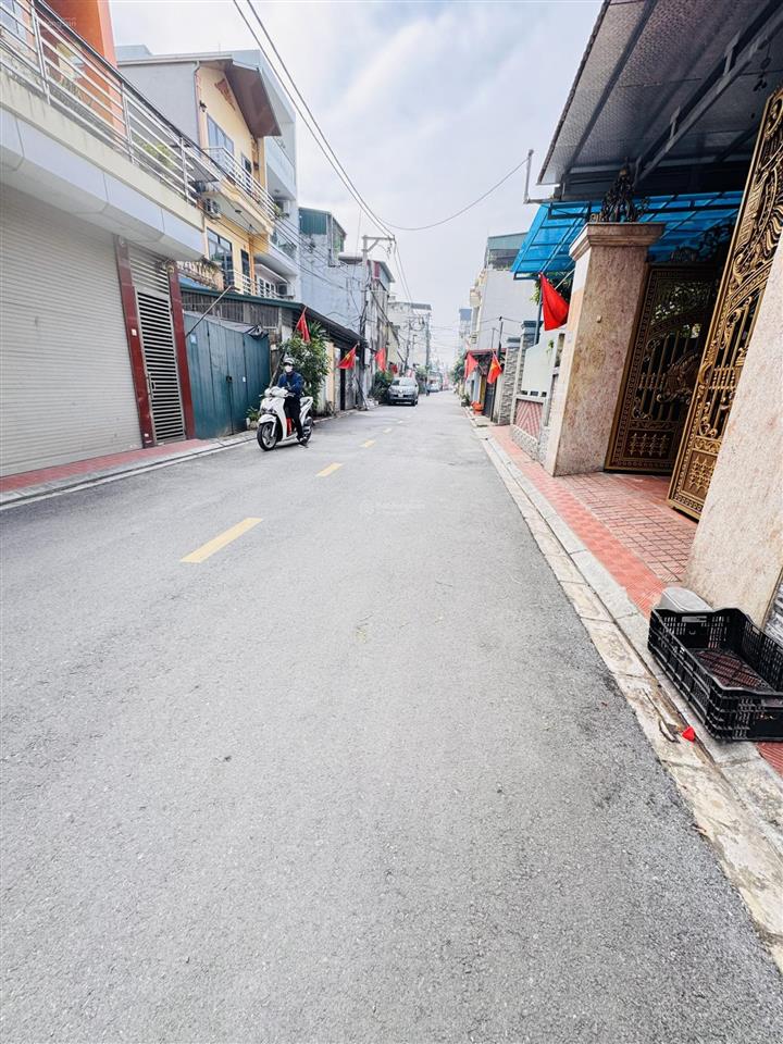 Dương xá  lô góc 80m  ô tô ngủ trong đất  chỉ 7,8 tỷ 0964 793 ***