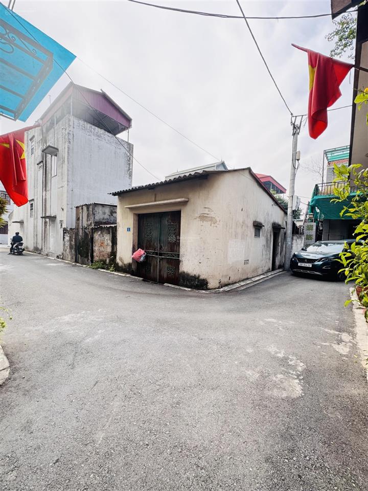 Dương xá  lô góc 80m  ô tô ngủ trong đất  chỉ 7,8 tỷ 0964 793 ***