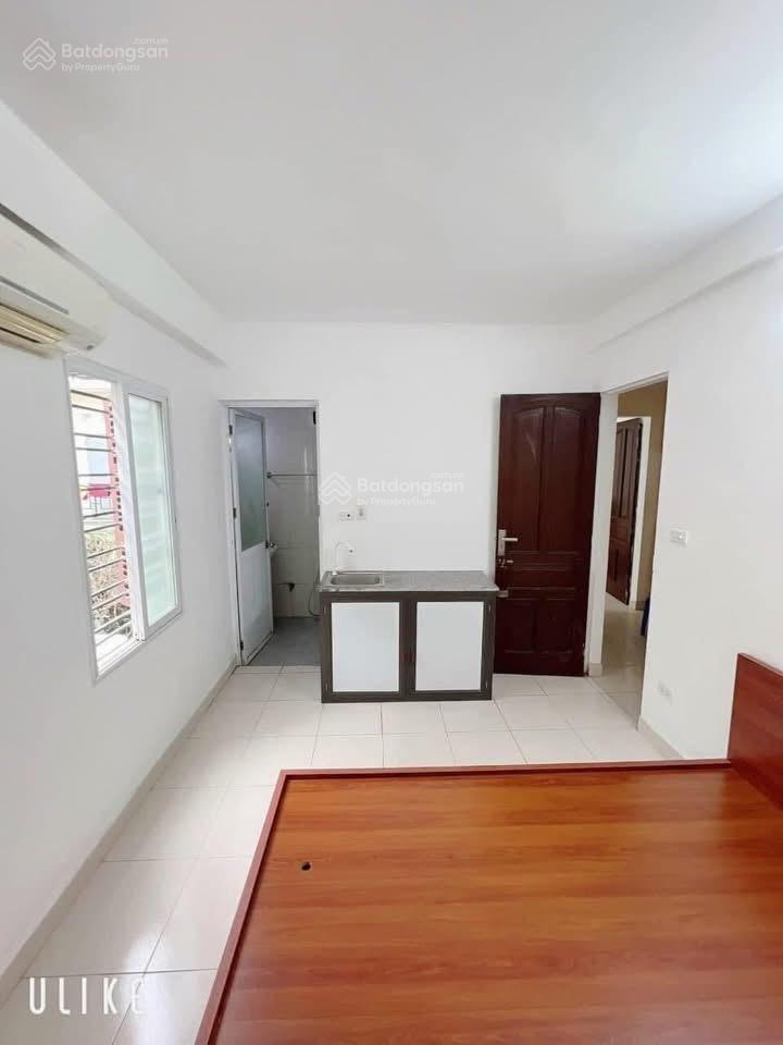 Cho thuê phòng ngõ 43 chùa bộc giá 2,5tr
