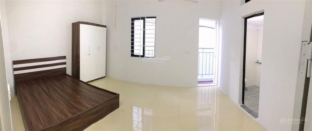 Cho thuê phòng ngõ 43 chùa bộc giá 2,5tr