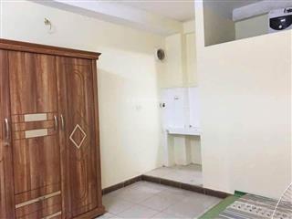 Phòng ngõ 228 nguyễn trãi giá 2,5tr