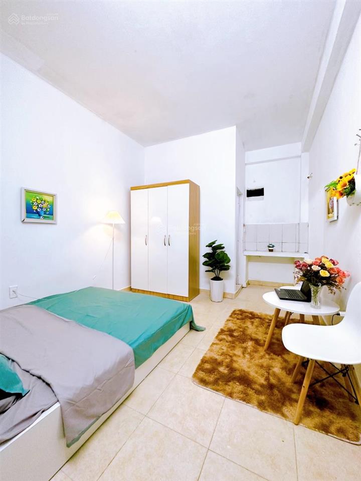 Phòng ngõ 228 nguyễn trãi giá 2,5tr