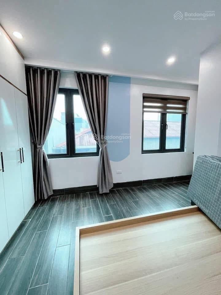 Phòng trọ ngõ 1008 đường láng, giá 2,7tr