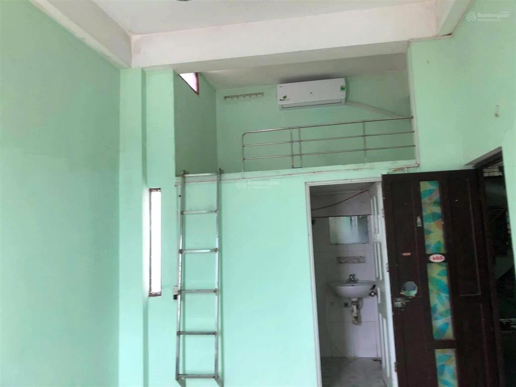 Nhà 6 tầng ngõ 67 gốc đề minh khai giá 2,6tr