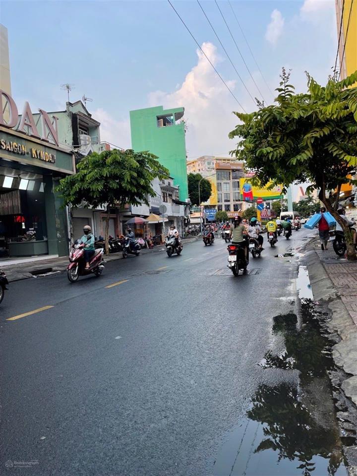 Bán gấp nhà 5 tầngsát vòng xoay lê đại hành55m2hẻm ôto8 tỷ còn tl