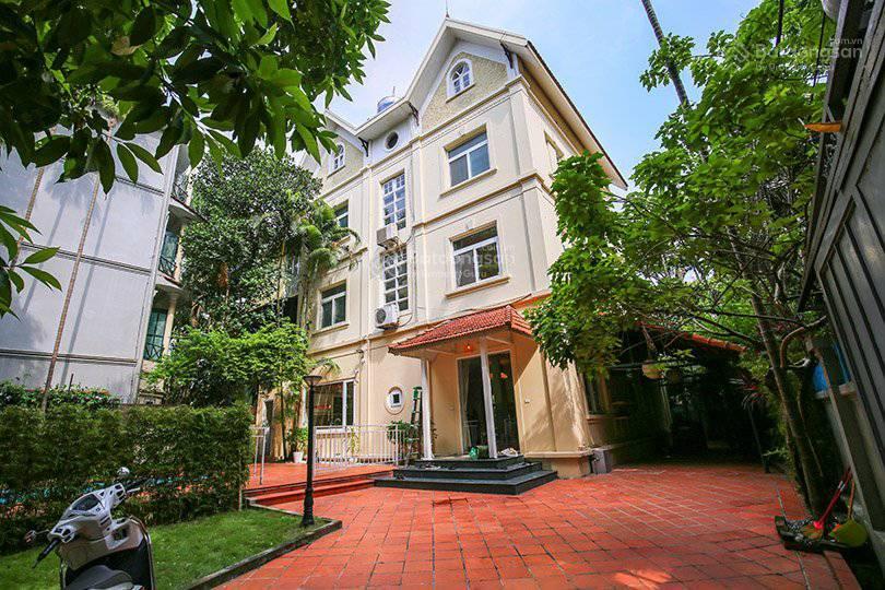 Biệt thự ngoại giao đoàn đẳng cấp không gian xanh 156m chỉ 29,6 tỷ 0914 374 ***