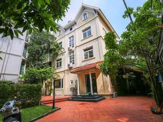 Biệt thự ngoại giao đoàn đẳng cấp không gian xanh 156m chỉ 29,6 tỷ 0914 374 ***