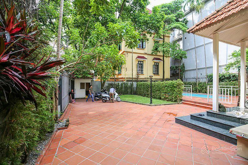 Biệt thự ngoại giao đoàn đẳng cấp không gian xanh 156m chỉ 29,6 tỷ 0914 374 ***