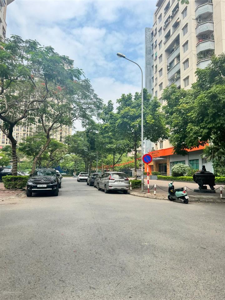 Biệt thự tây hồ đẳng cấp giới thượng lưu 165m hơn 70 tỷ0914 374 ***