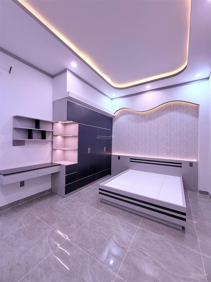 Nhà đẹp dĩ an vào ở ngay gần chợ gần trường