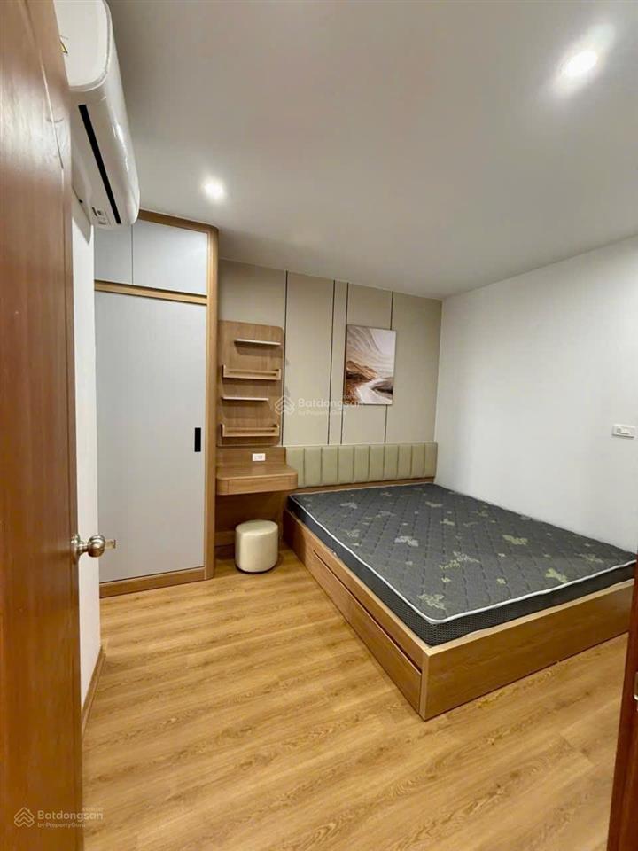 Cần bán gấp căn hộ chung cư 30t nam trung yên, giá 100 triệu/m2 58,5m², 2pn, 2wc, đầy đủ nội thất