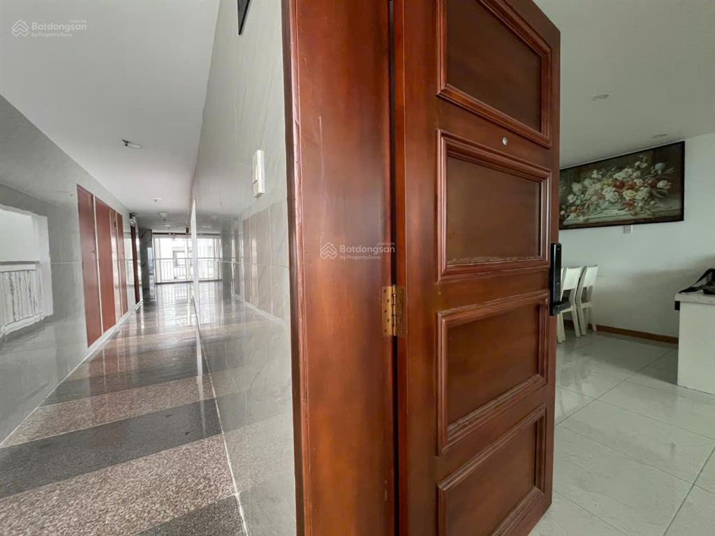 Cho thuê penthouse 5pn, 5wc, 360m2 tại new saigon  hoàng anh gia lai 3