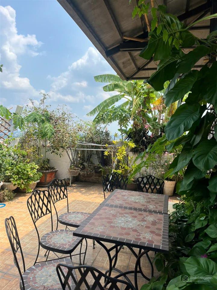 Cho thuê penthouse 5pn, 5wc, 360m2 tại new saigon  hoàng anh gia lai 3