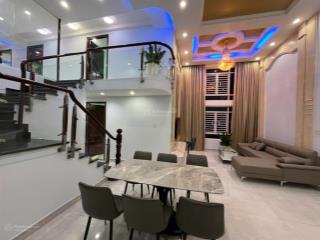 Bán gấp căn hộ lofthouse 5pn, 4wc, 129m2 tại phú hoàng anh, nhà bè, 7,5 tỷ vnd