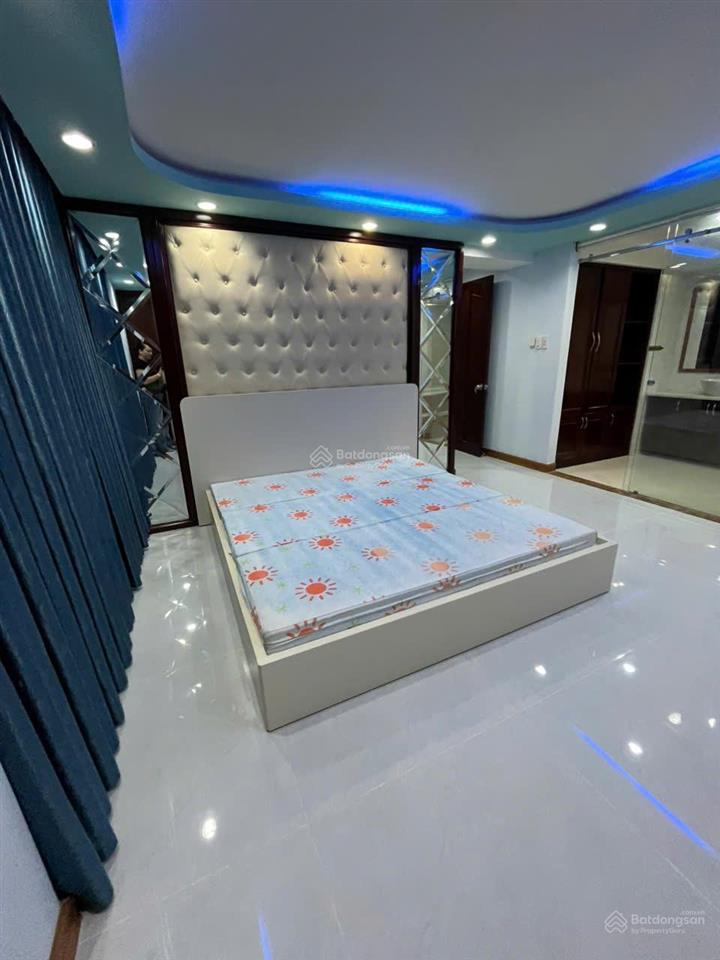 Bán gấp căn hộ lofthouse 5pn, 4wc, 129m2 tại phú hoàng anh, nhà bè, 7,5 tỷ vnd