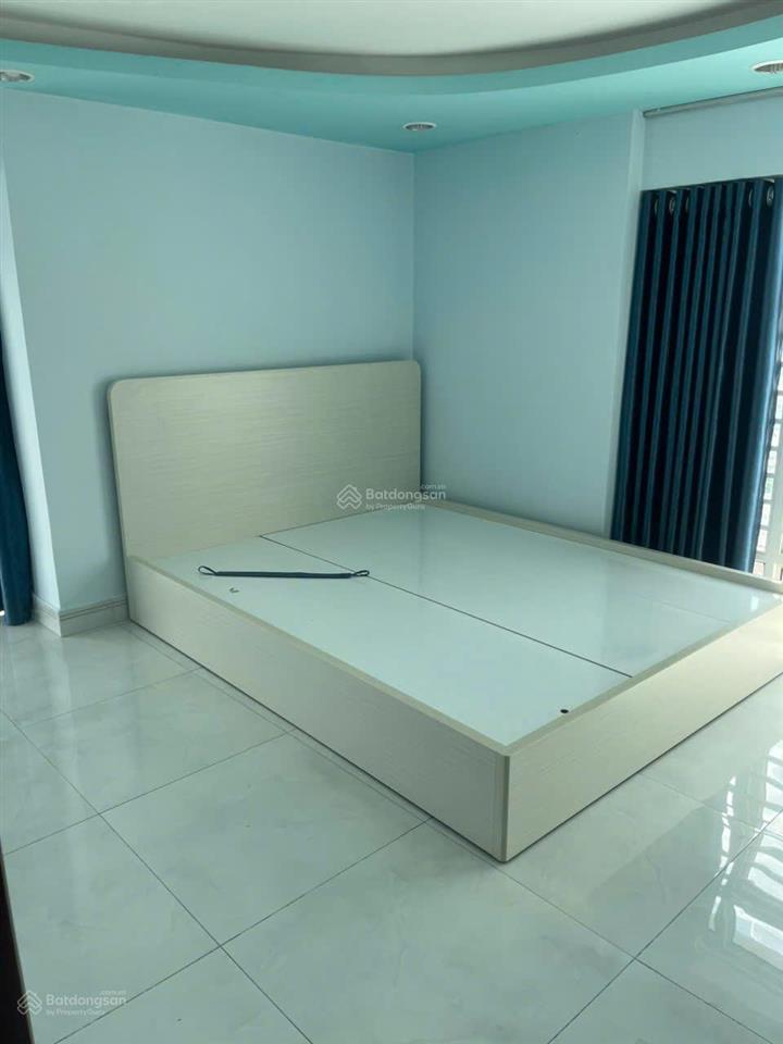 Căn hộ lofthouse lớn tại phú hoàng anh, 25 triệu/tháng, 129m2, 5pn, 4wc, đầy đủ nội thất