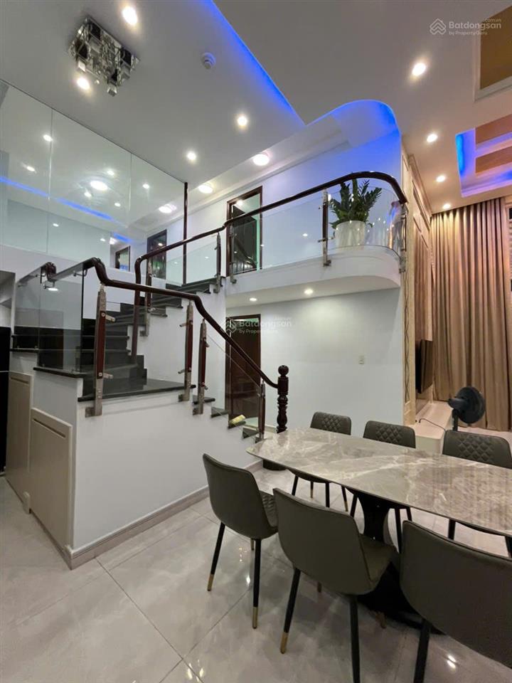 Căn hộ lofthouse lớn tại phú hoàng anh, 25 triệu/tháng, 129m2, 5pn, 4wc, đầy đủ nội thất