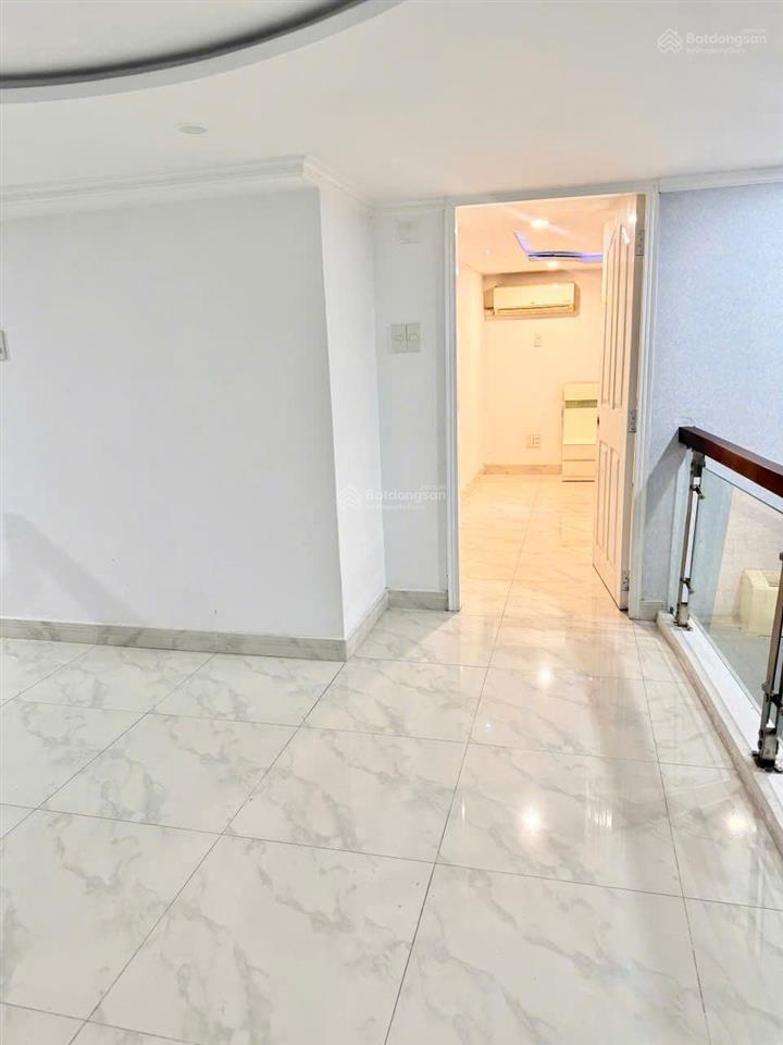 Cho thuê căn hộ lofthouse 4pn, 3wc tại phú hoàng anh, 13 triệu/tháng, 140m2, chính chủ