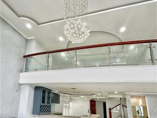 Cho thuê căn hộ lofthouse 4pn, 3wc tại phú hoàng anh, 13 triệu, 140m2, chính chủ