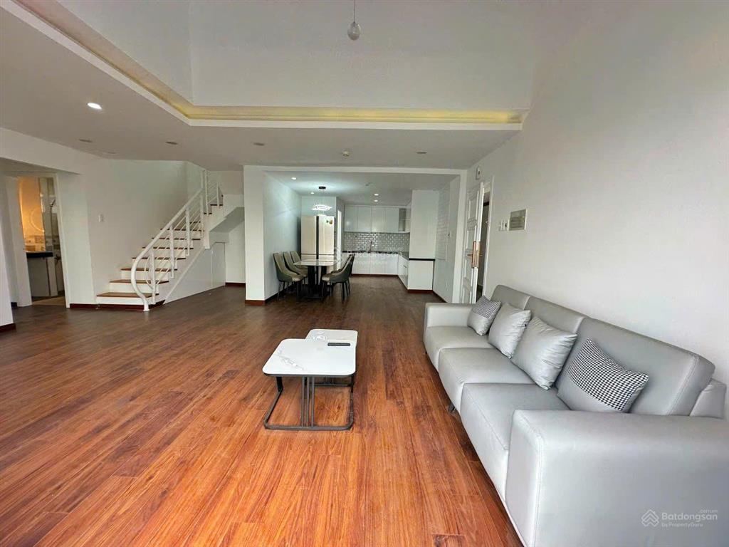 Bán căn hộ 4pn, 4wc tại new saigon  hoàng anh gia lai 3 giá 7,9 tỷ vnd