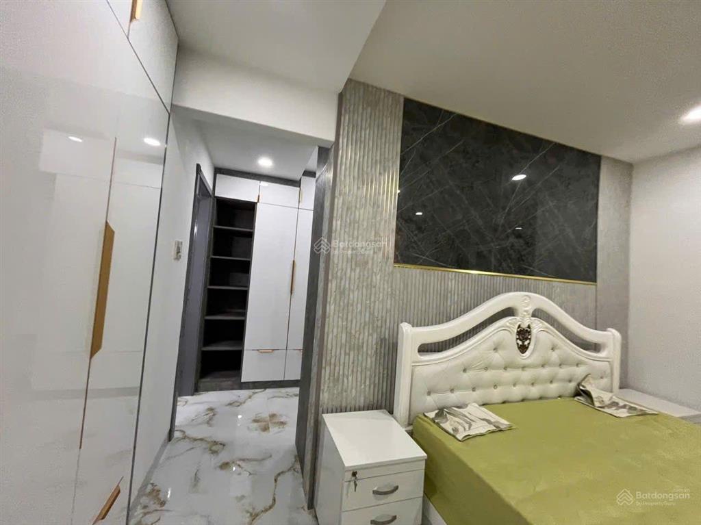 Bán cc new saigon  hoàng anh gia lai 3, 5,7 tỷ, 121m2, view đẹp