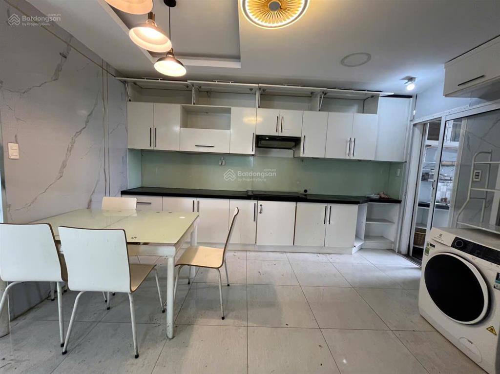 Cho thuê ch 3pn, 14 triệu/tháng, 129m2 ở phú hoàng anh, nhà siêu đẹp