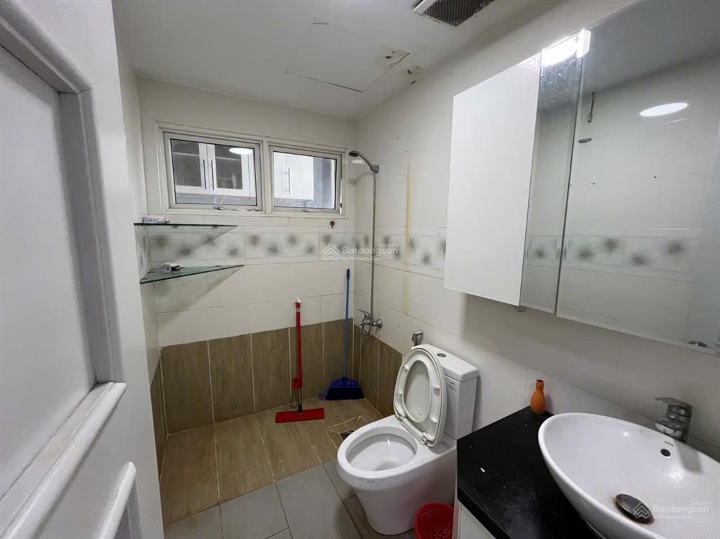 Cho thuê ch 3pn, 14 triệu/tháng, 129m2 ở phú hoàng anh, nhà siêu đẹp