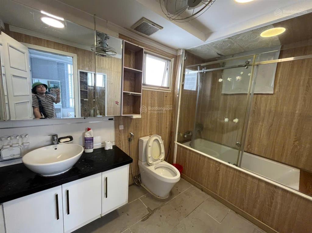 Cho thuê ch 3pn, 14 triệu/tháng, 129m2 ở phú hoàng anh, nhà siêu đẹp