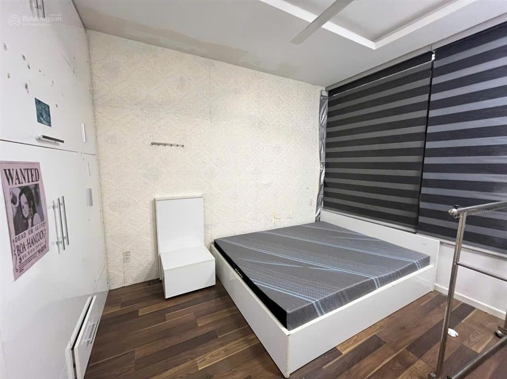 Cho thuê ch 3pn, 14 triệu/tháng, 129m2 ở phú hoàng anh, nhà siêu đẹp