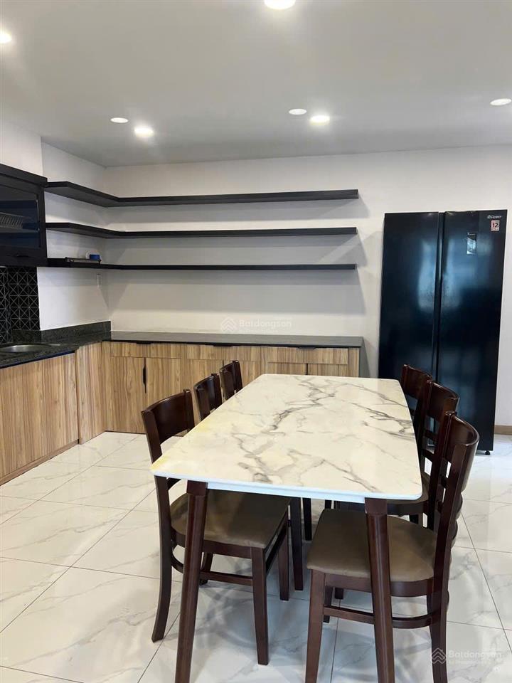 Cho thuê cc new saigon  hoàng anh gia lai 3, 24 triệu/tháng, 360m2, 5pn, 4wc