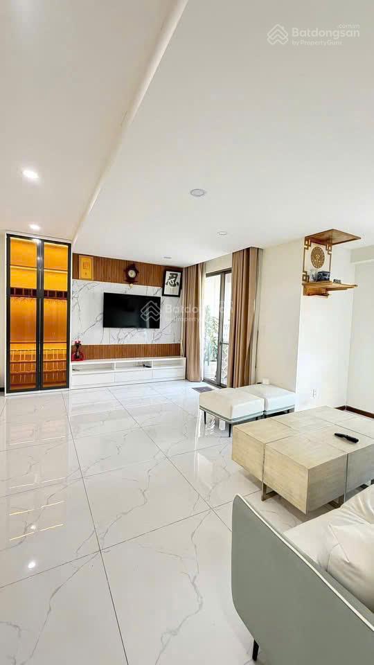 Cho thuê cc 2pn, 2wc tại saigon south residences, 22 triệu vnd, 95m2, siêu hot!