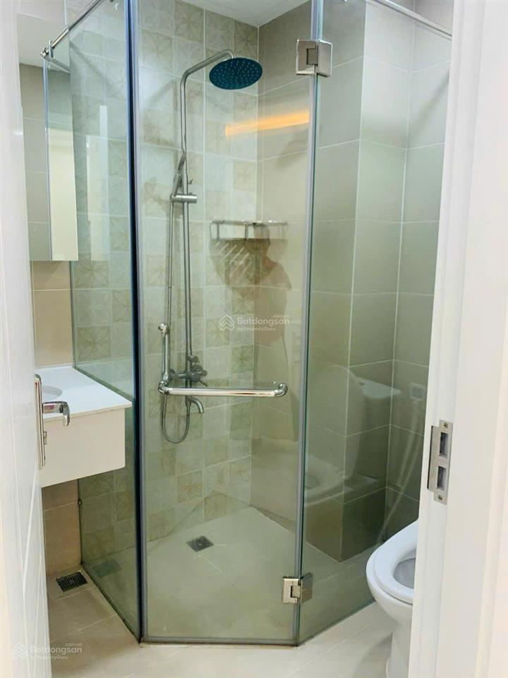 Cho thuê cc 2pn 2wc, 70m2 tại saigon south residences, 16 triệu vnd, view đẹp