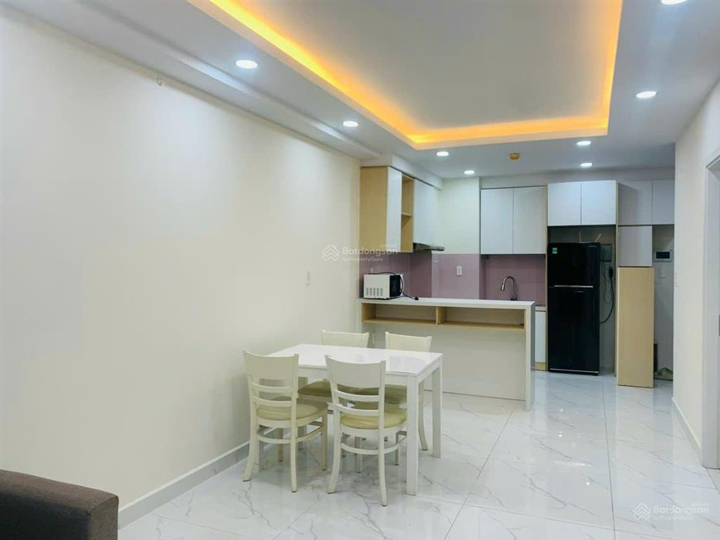 Cho thuê cc 2pn 2wc, 70m2 tại saigon south residences, 16 triệu vnd, view đẹp